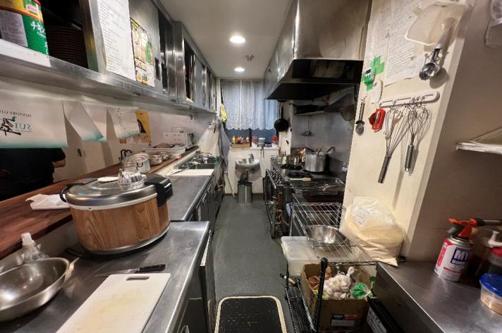 【杉並区】【東高円寺駅 徒歩4分 居抜き】造作0円／開業総額320万円／27坪ダイニングバー｜杉並区飲食店開業向け